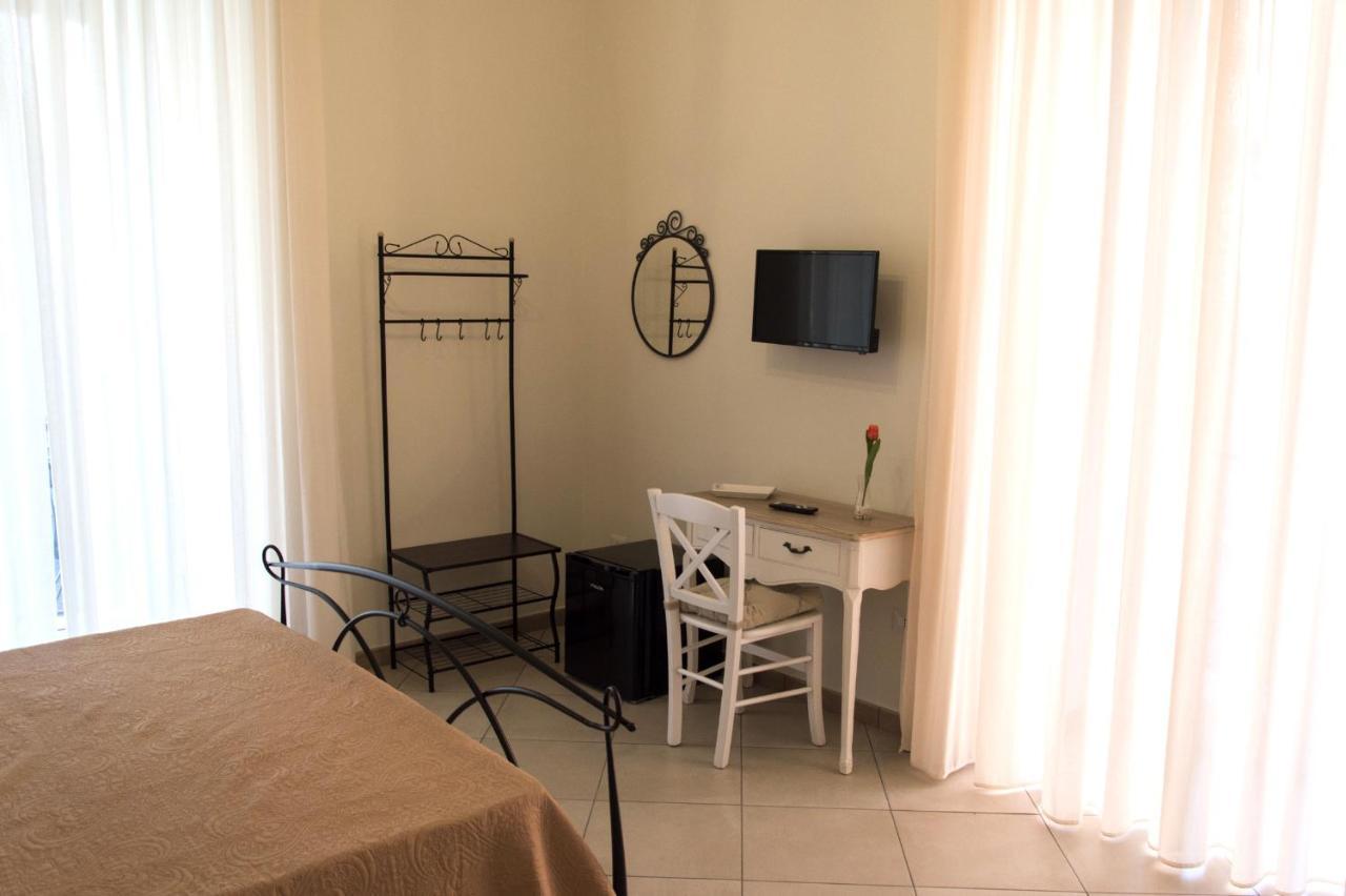 B&B La Rosa Dei Venti Napoli Exterior foto